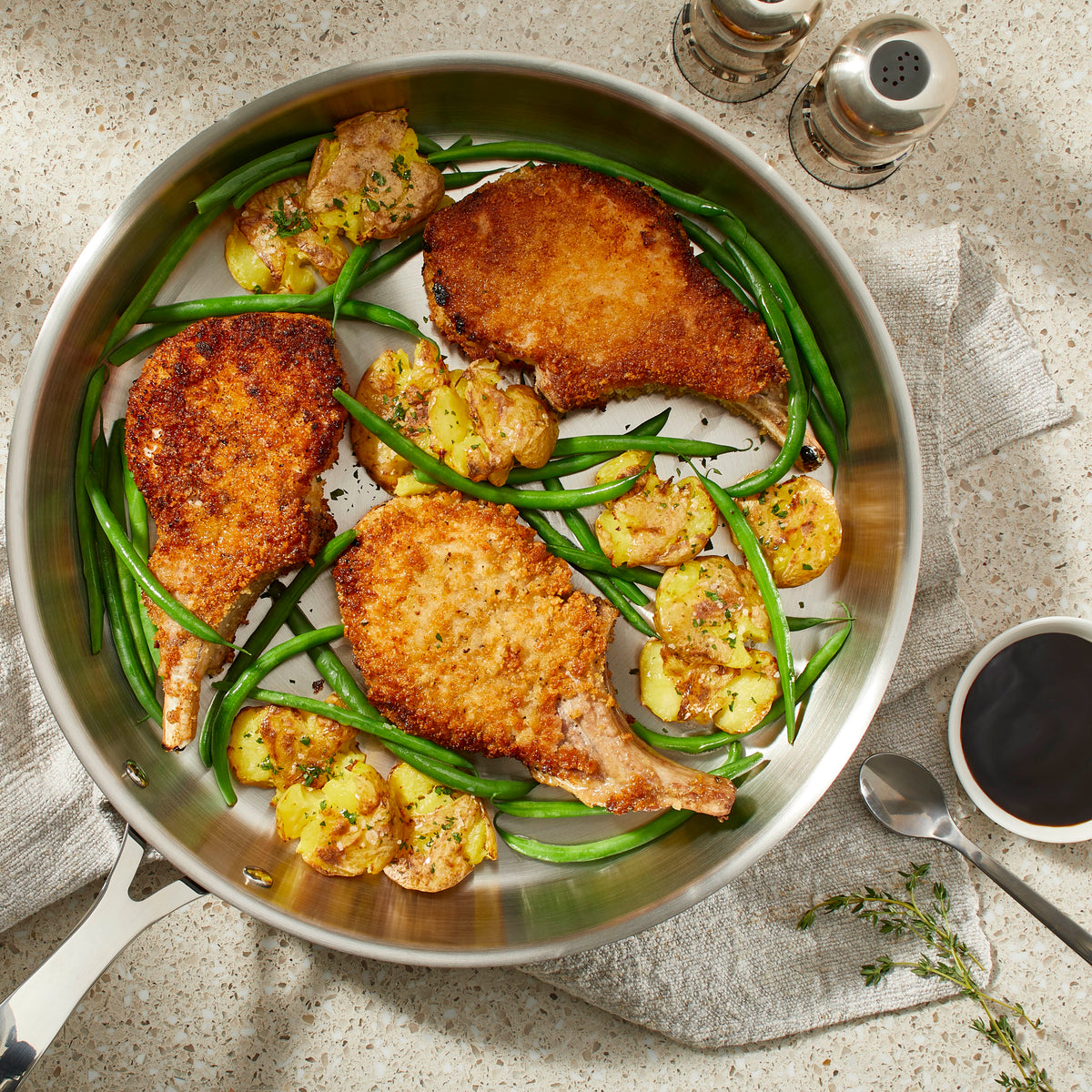 Balsamic Glazed Breaded Pork Chops with Green Beans and Pressed Potato &ndash; Paderno