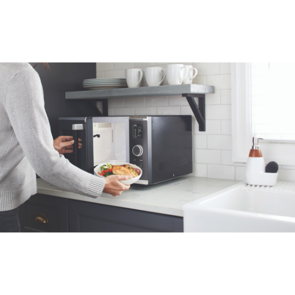 Microwave by Paderno